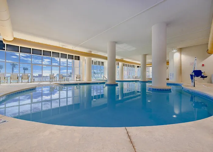 Phoenix Gulf Towers 2706 Apartment