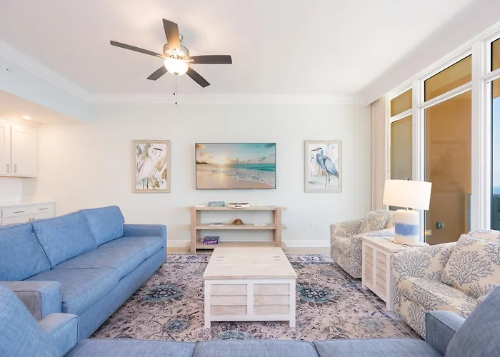 Phoenix Gulf Towers 2706